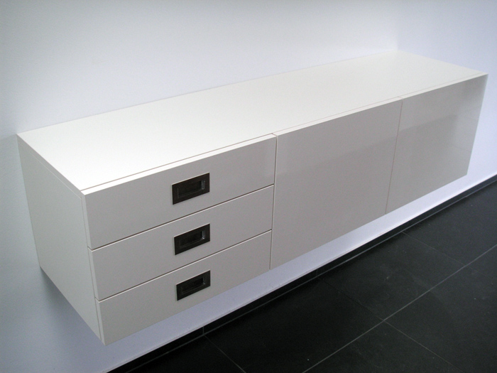 Möbel aus MDF lackiert in NS 0500 - N , Decklack seidenmatt
Beispiel mb kreative Holzwerkstatt Wettingen